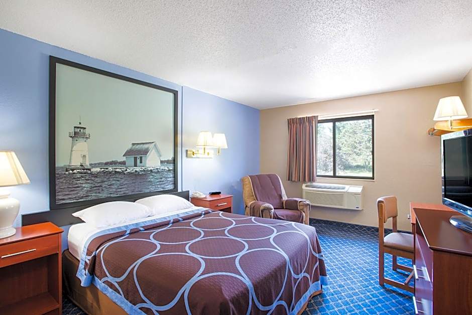 Super 8 by Wyndham Massena NY