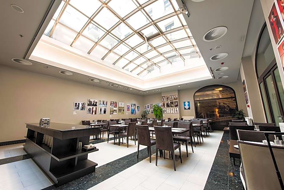 Carat Boutique Hotel