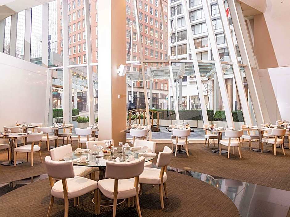 Sofitel Chicago Magnificent Mile