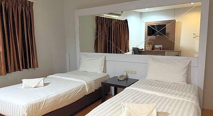 Bed By Cruise@samakkhi-Tivanont