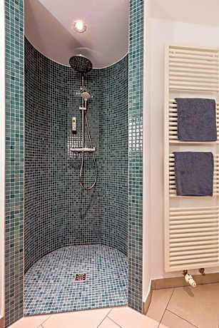 Double Room with Lake View