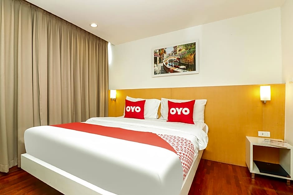 OYO 225 Premier Place Bangkok