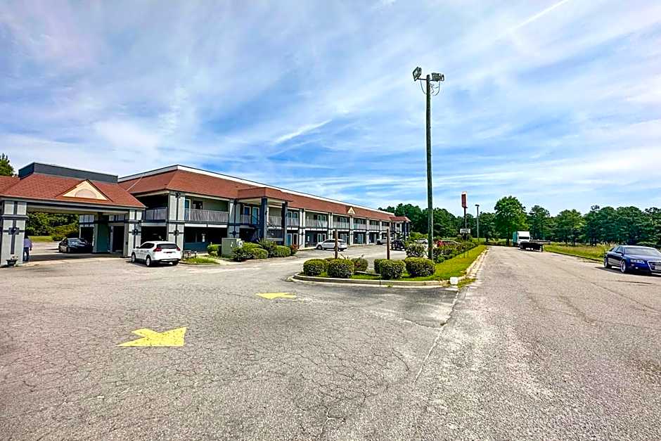 Executive Inn By OYO Ridgeway I-77