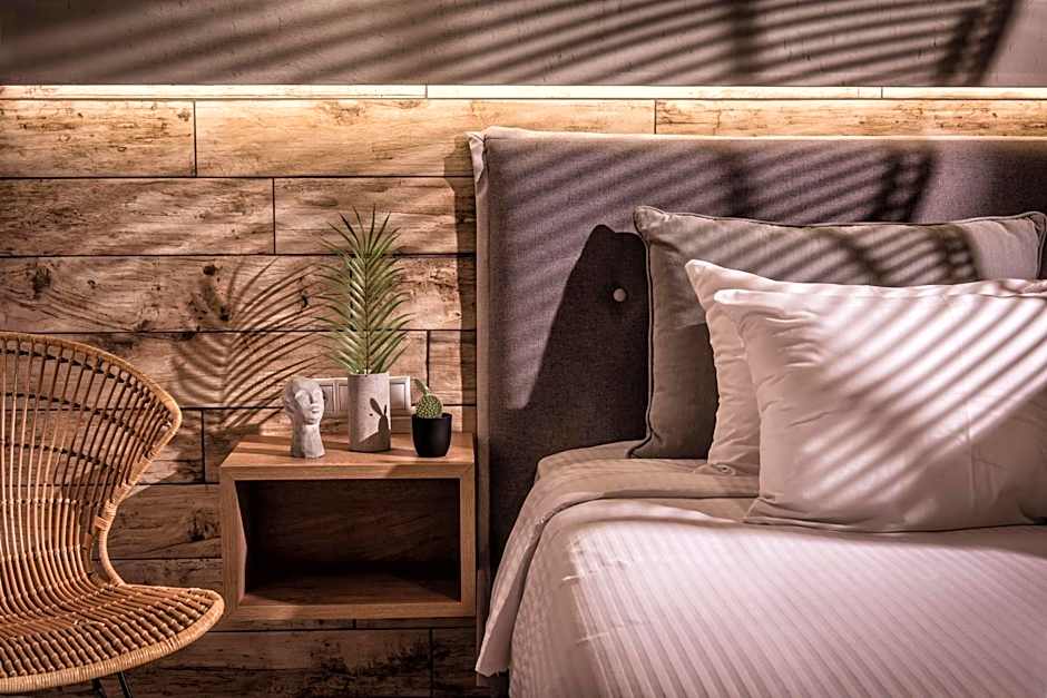 Enorme Maya Beach Hotel-Adults Only