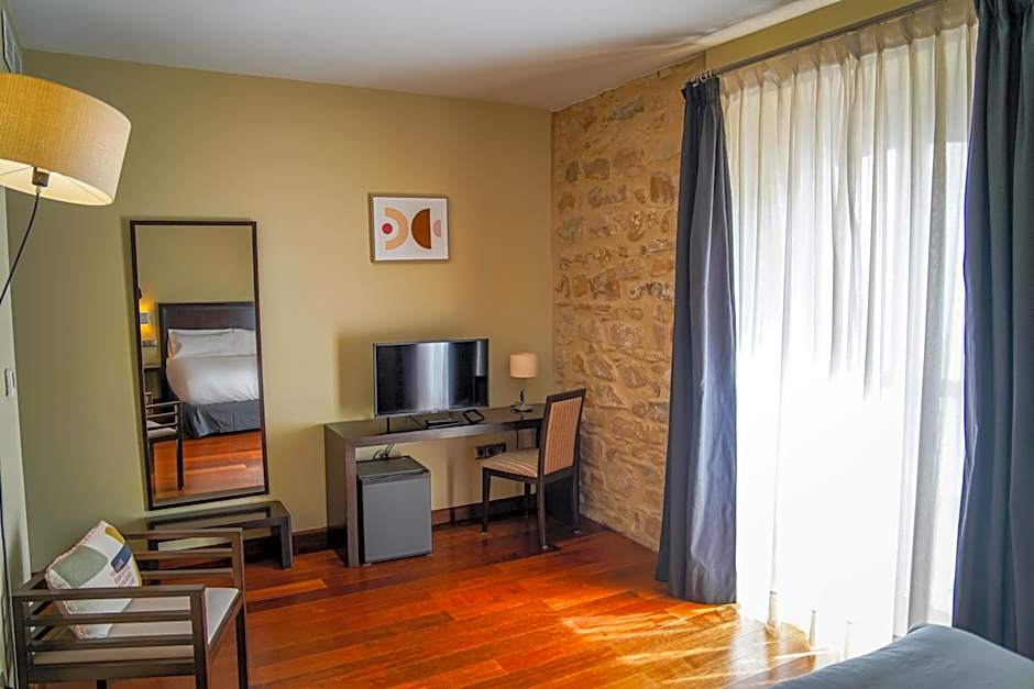 Hotel Baeza Monumental by eme hoteles