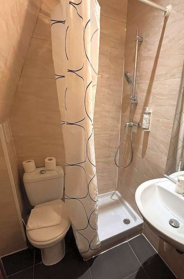 Hipotel Paris Voltaire Bastille