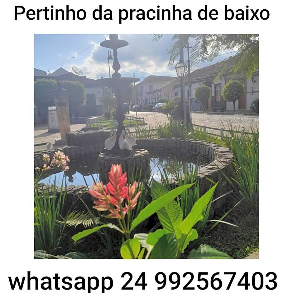 Pousada das Estrelas -Rua principal no centro de Conservatória