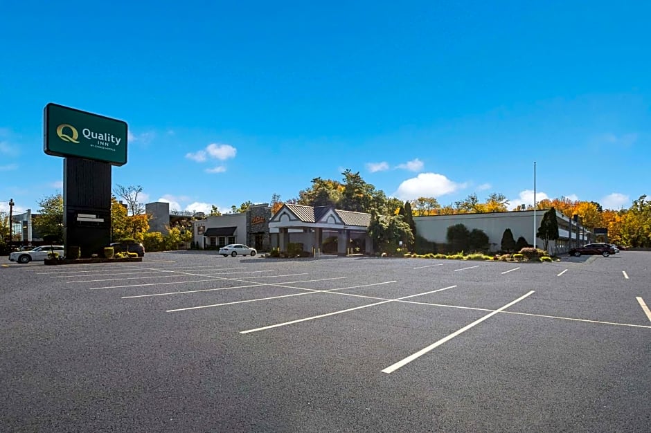 Quality Inn Wayne - Fairfield Area