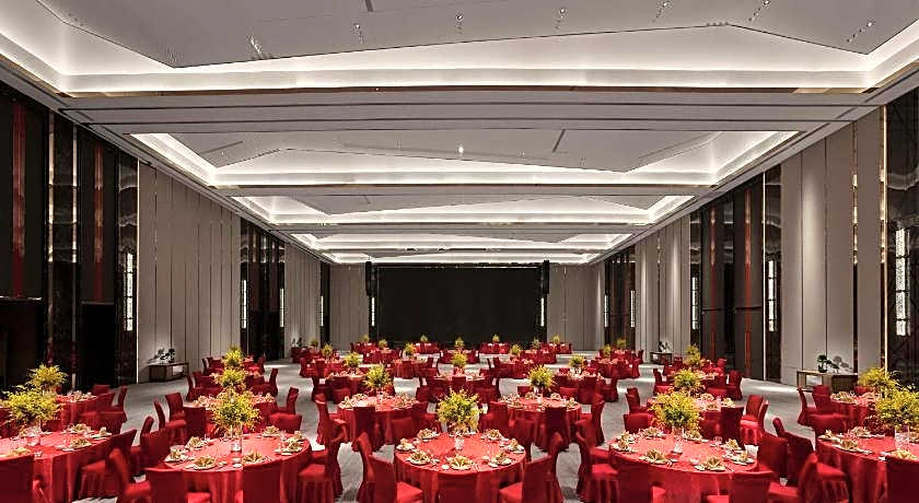 DoubleTree by Hilton Cangnan