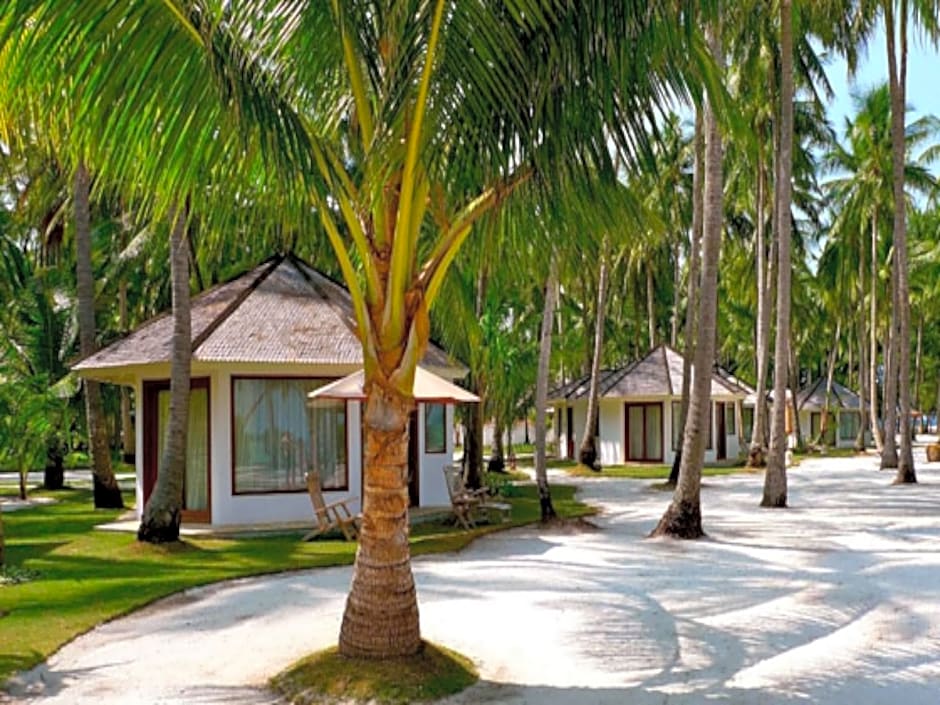 Kura Kura Resort
