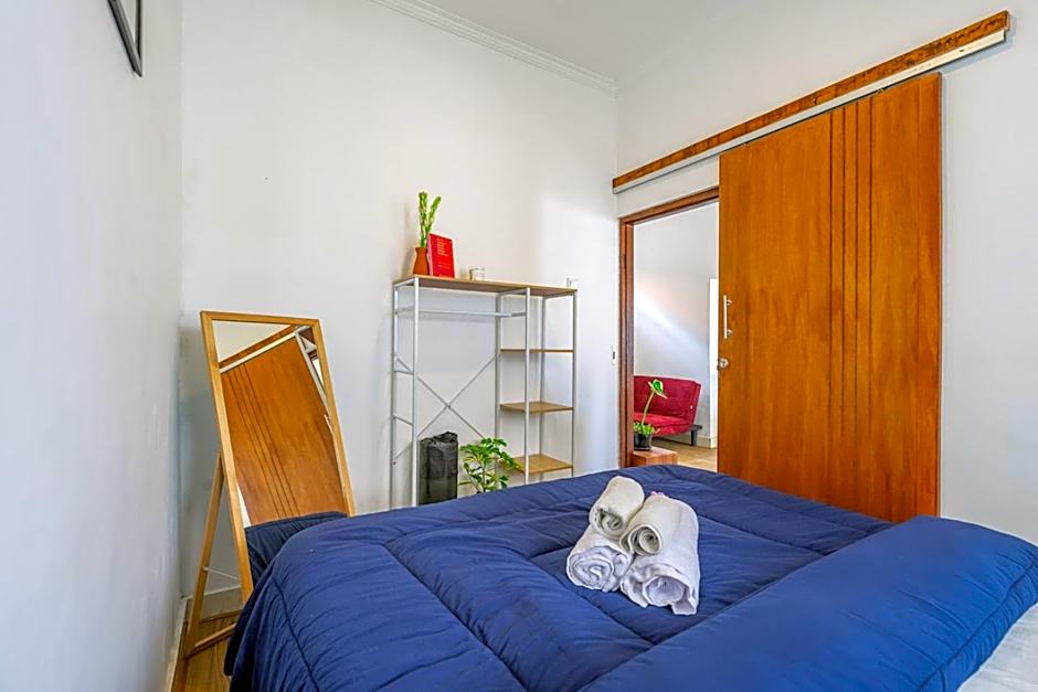 MONA NEST Canggu 2BR Tiny House with Rooftop and Cozy Workspace