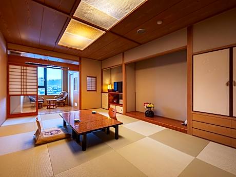 Japanese Style Room with 12 Tatami