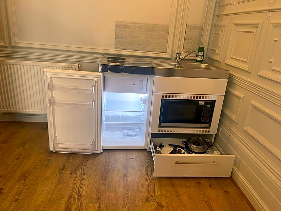 The Chapter - Hyde Park Hotel