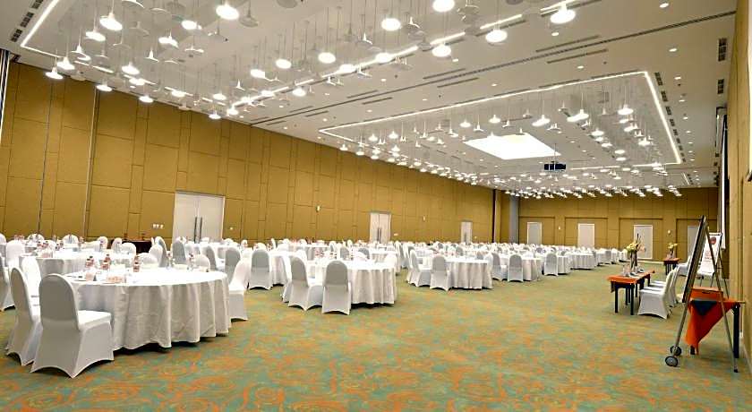Harris Hotel And Conventions Denpasar Bali