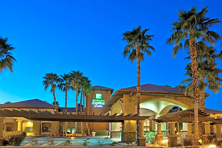 Holiday Inn Express & Suites Rancho Mirage By IHG