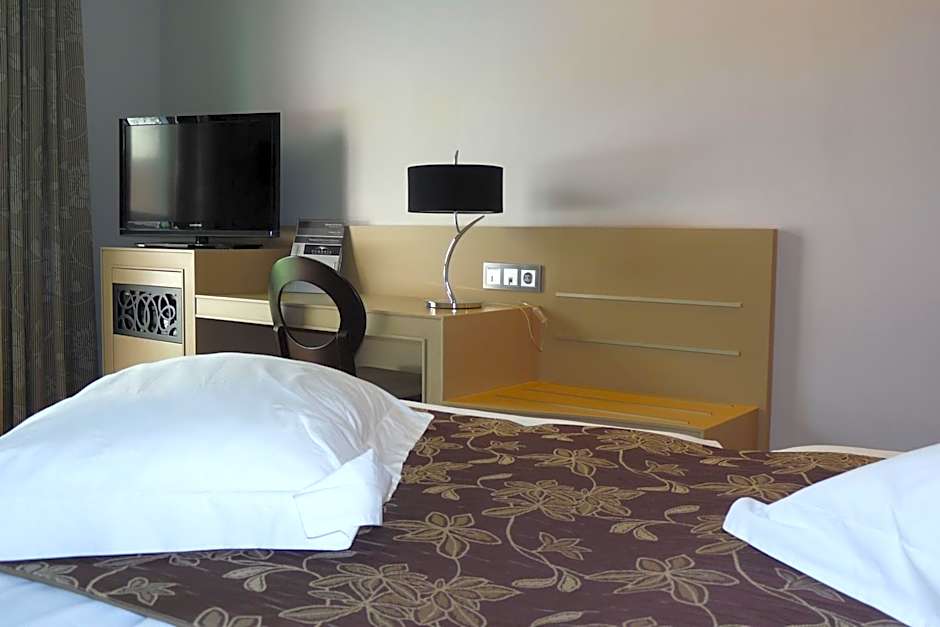 Cumbria Spa Hotel 3* Sup