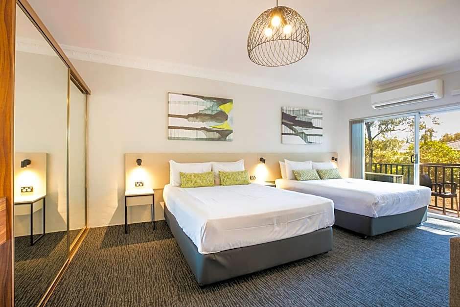 Nightcap at Blue Cattle Dog Hotel