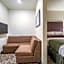 Cobblestone Hotel & Suites - Victor