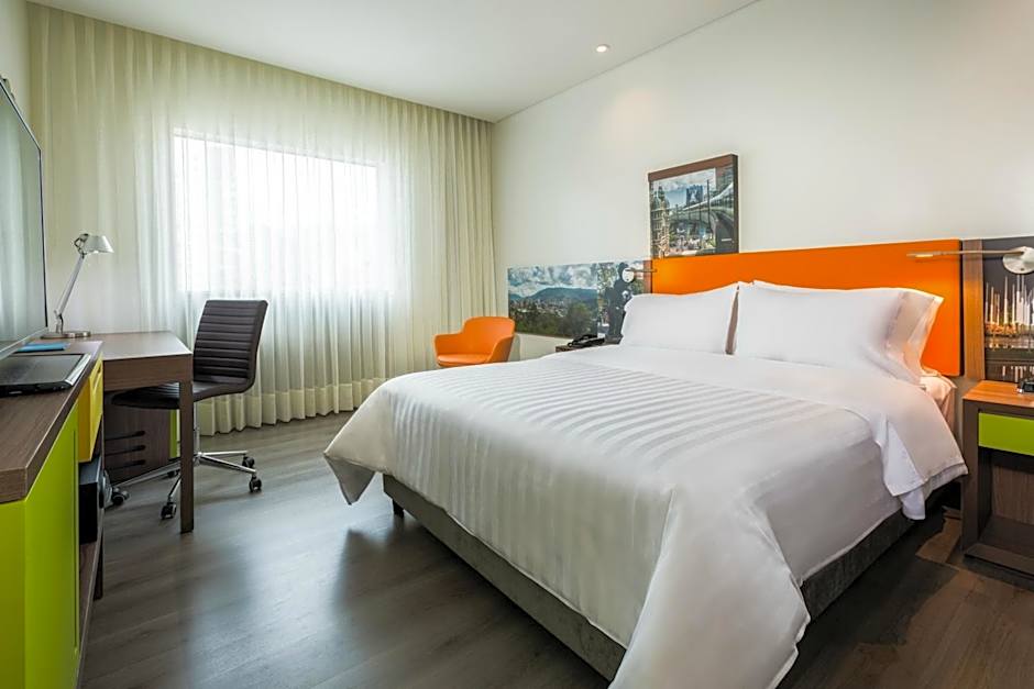 Hampton Inn By Hilton Medellin, Colombia