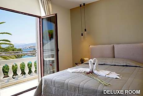 Deluxe Double Room with Sea View