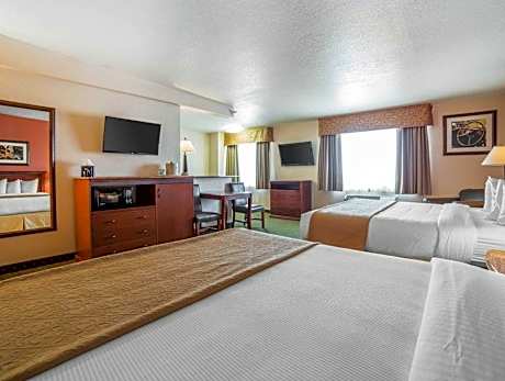 2 QUEEN BEDS NONSMOKING