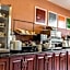 Comfort Inn & Suites Lumberton Central I-95