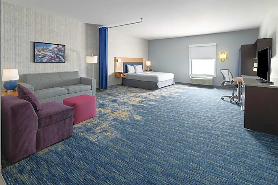 Home2 Suites by Hilton Greenville Downtown