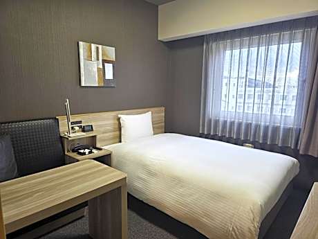 Single Room - Non-Smoking