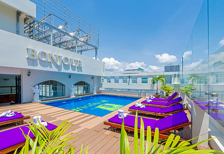 Bonjour Nha Trang Hotel