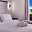 Lux 3BR City-View Retreat in Hollywood, 4th Floor