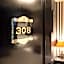 Hotel Vendome - BW Signature Collection