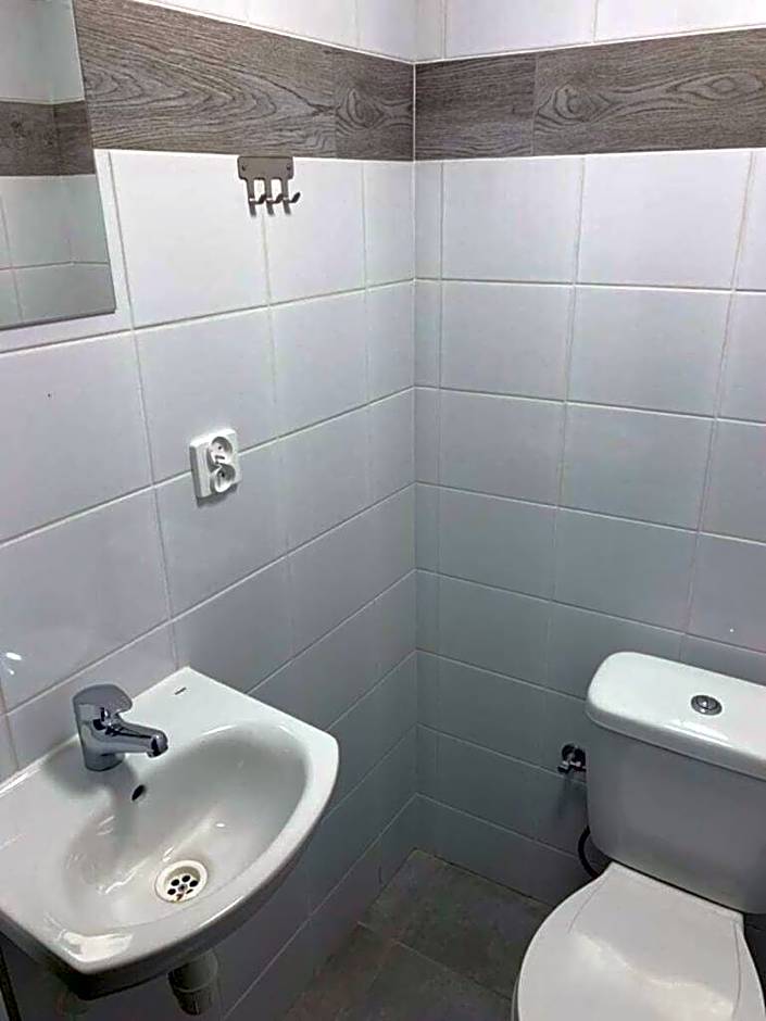 Najtańsze noclegi Łagiewnicka 16