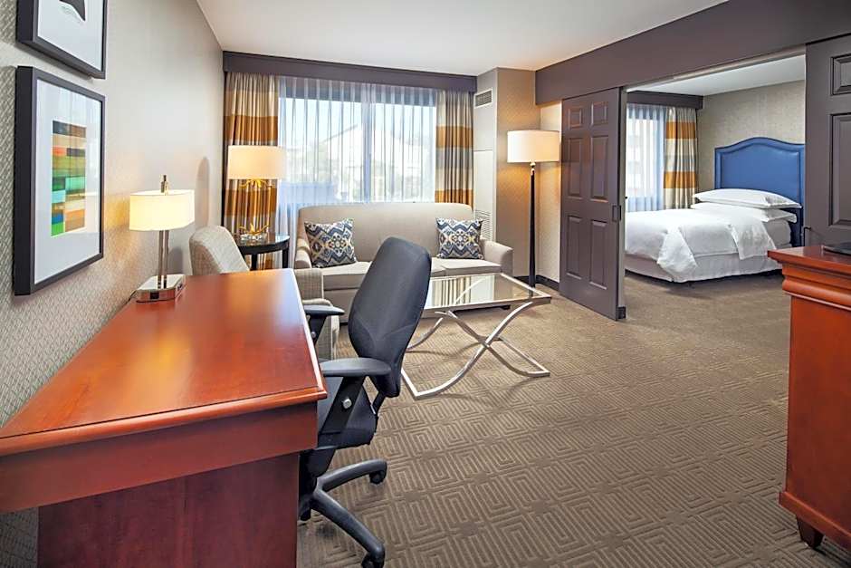 Sheraton Fairplex Suites & Conference Center