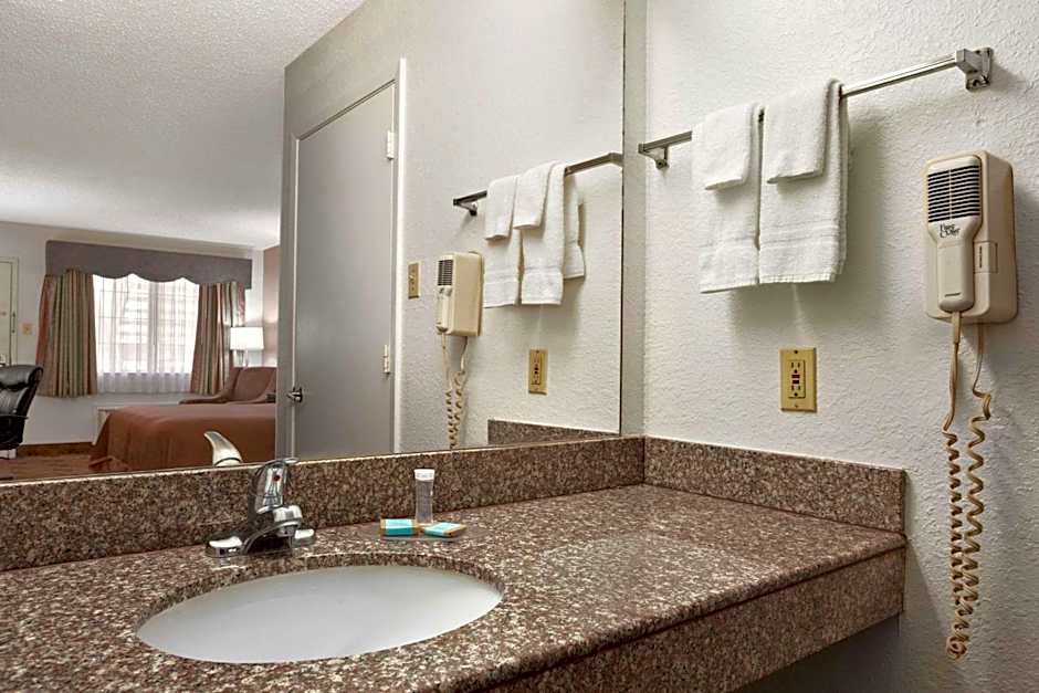 Travelodge by Wyndham Killeen/Fort Hood