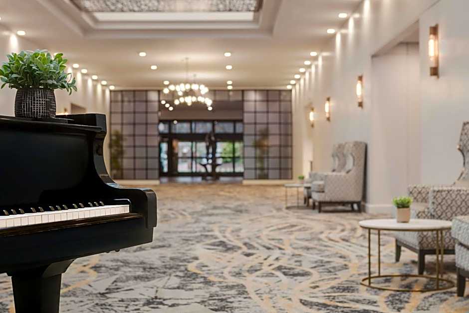 DoubleTree by Hilton Canton Downtown, OH