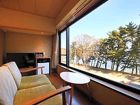 Japanese-Style Superior Room with Ocean View