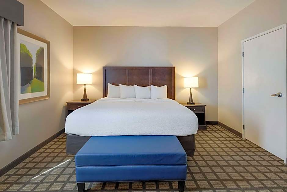 Best Western North Bryant Inn