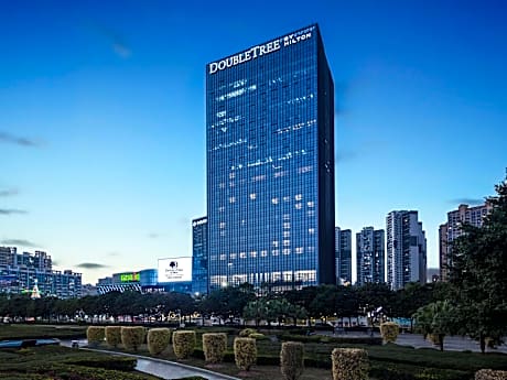 DoubleTree By Hilton Shenzhen Longhua