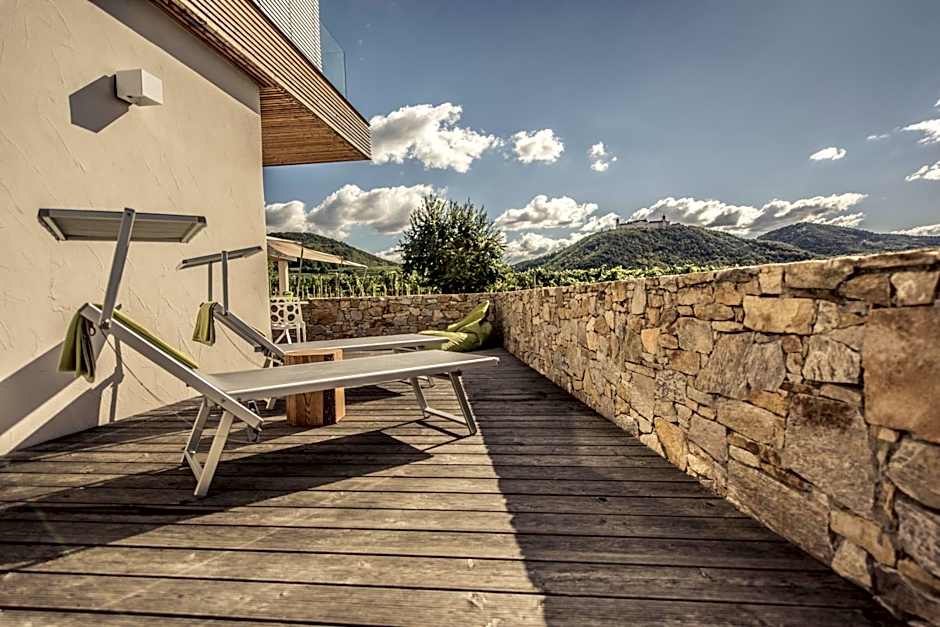 MALAT Weingut und Hotel