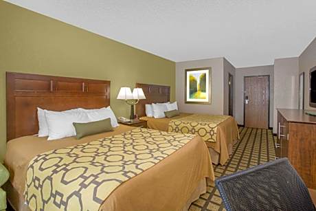 Studio Suite with Two Queen Beds - Non-Smoking