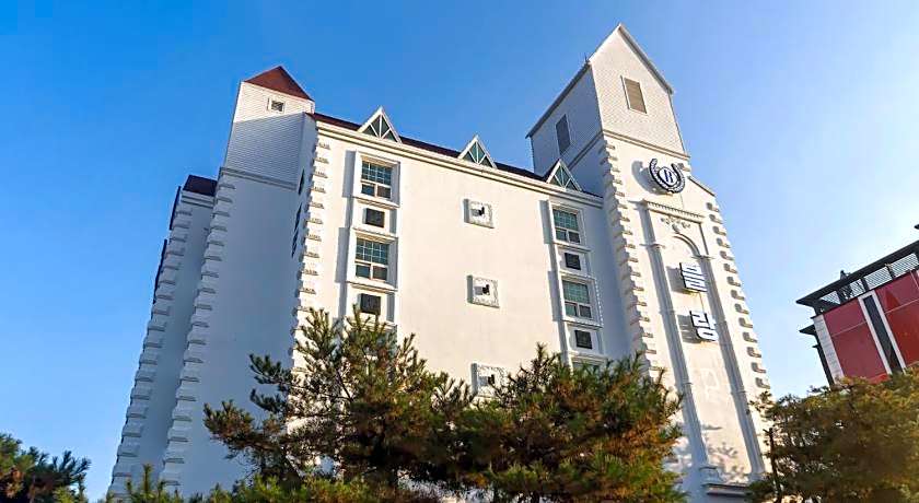 Dangjin Blanc Hotel