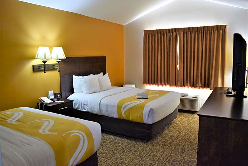 Foto 1 daripada 16 — 2 Queen Beds