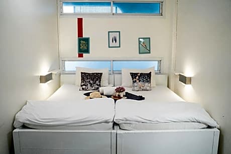 Twin Room with Shared Bathroom