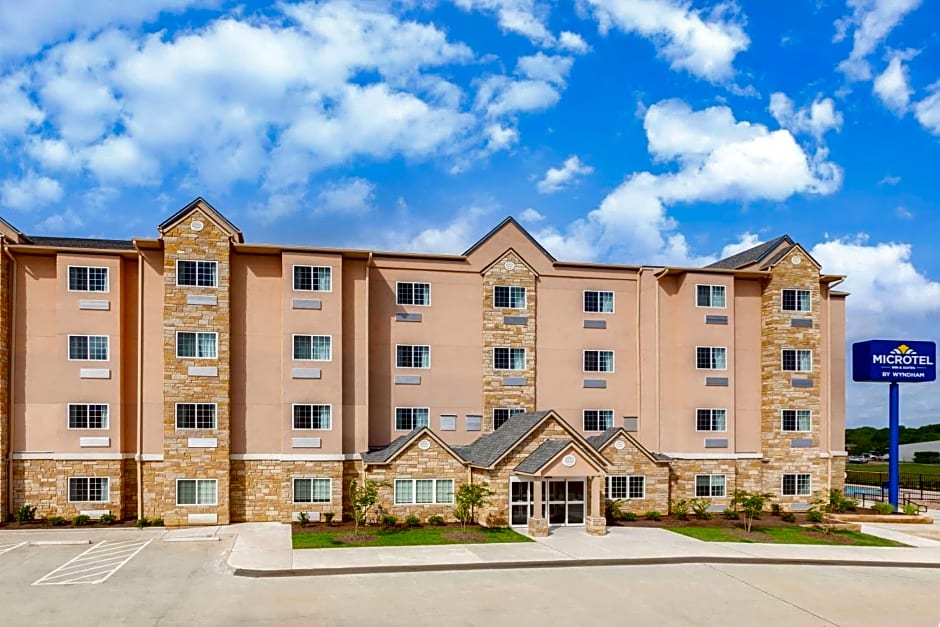 Microtel Inn & Suites by Wyndham College Station