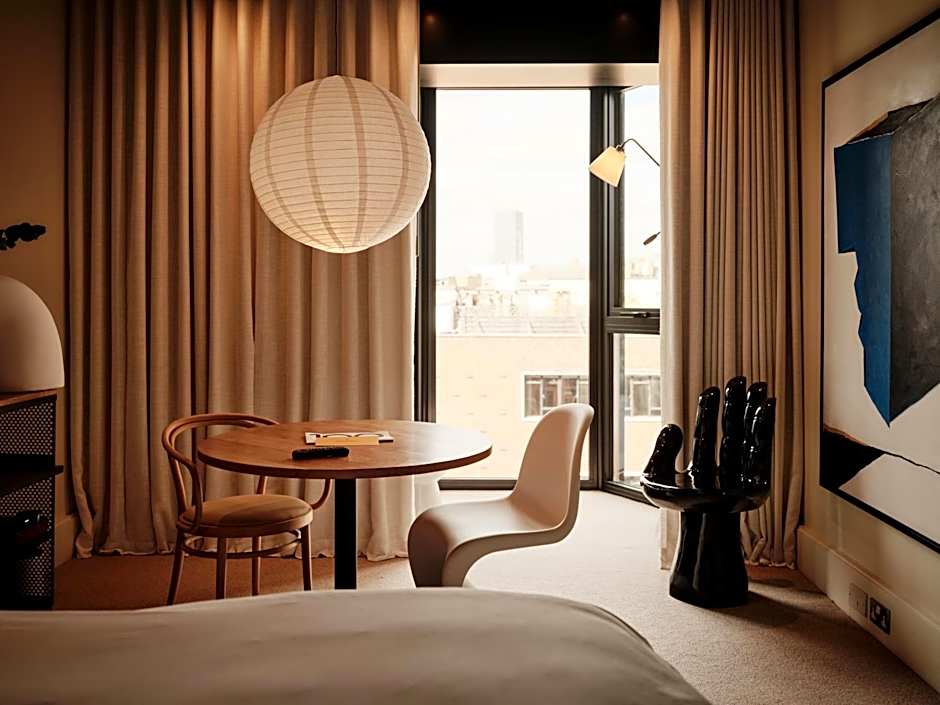 One Hundred Shoreditch