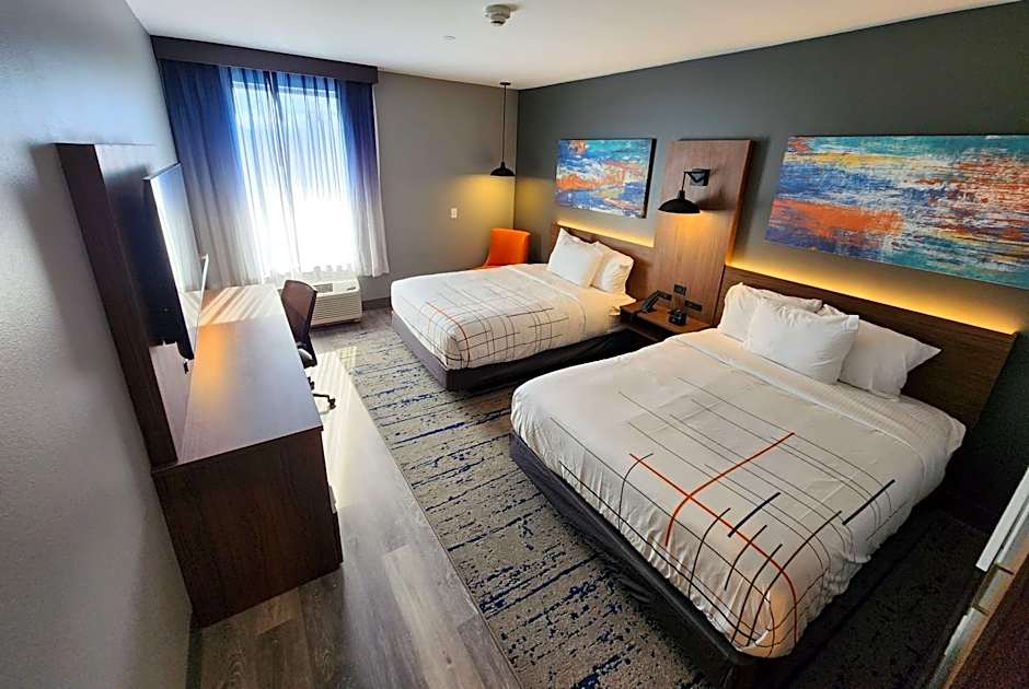 La Quinta Inn & Suites by Wyndham Del Rio