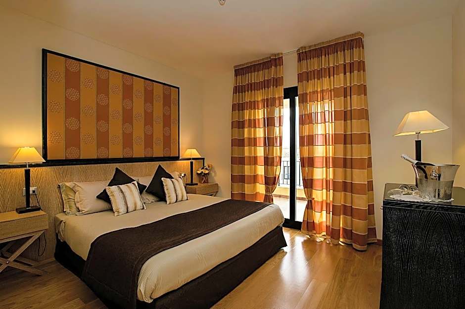 Mahara Hotel & Wellness