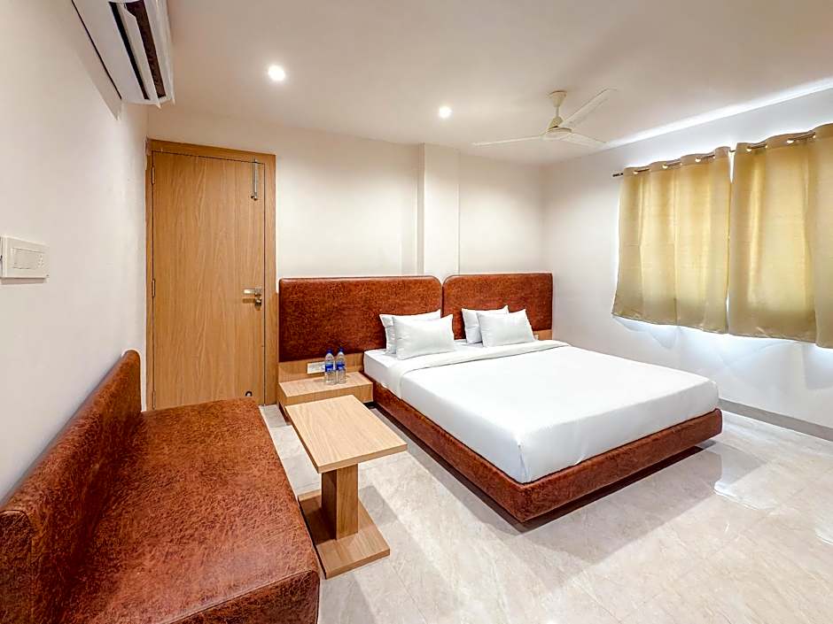 Hotel Anand