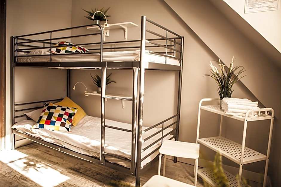 Za Murami Hostel