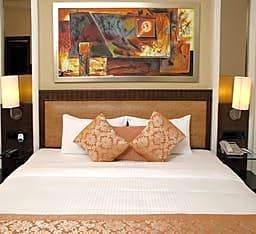 Inde Hotel Signature Tower